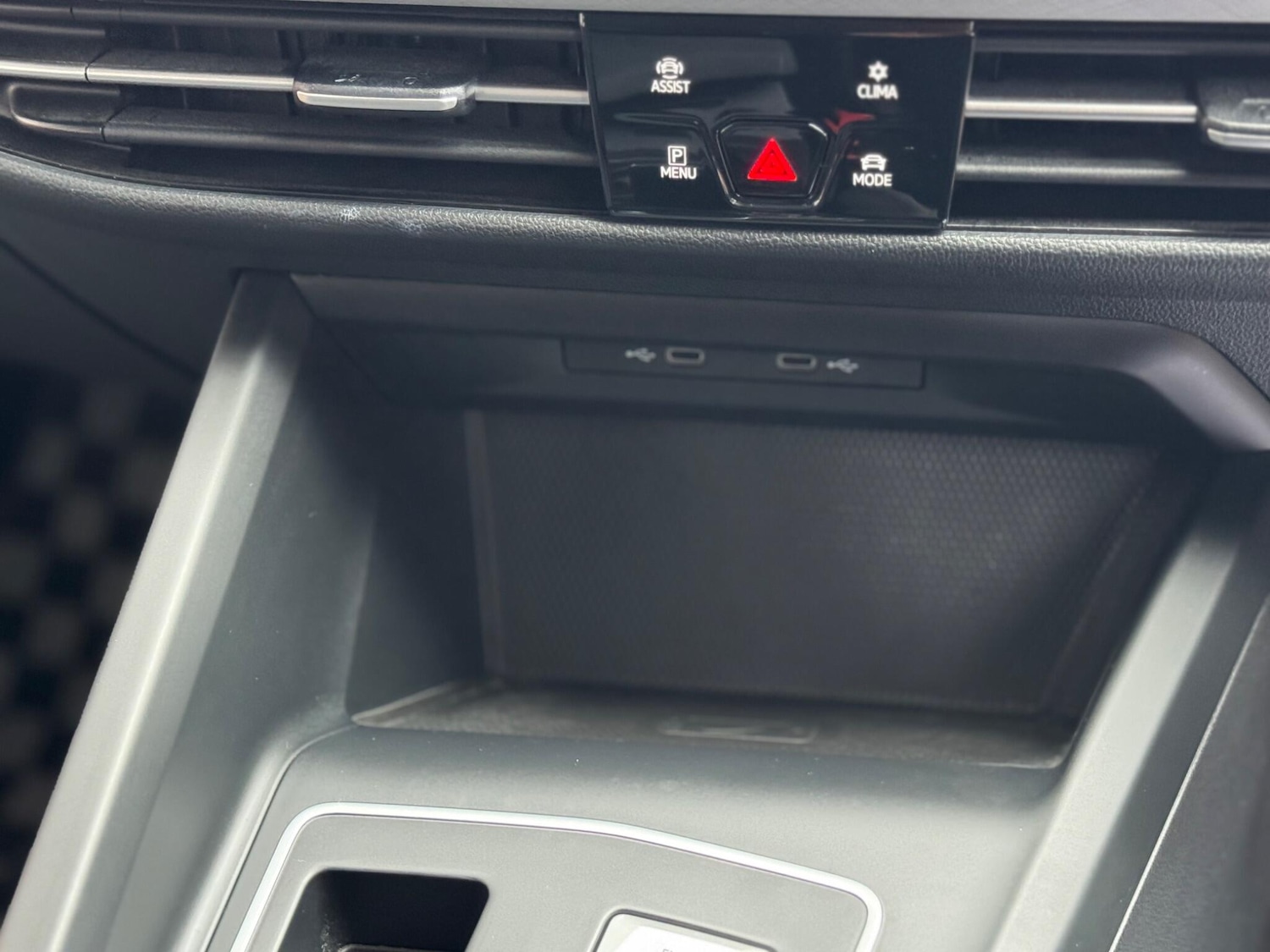 Used Volkswagen Golf for sale - 77029805: Photo 31