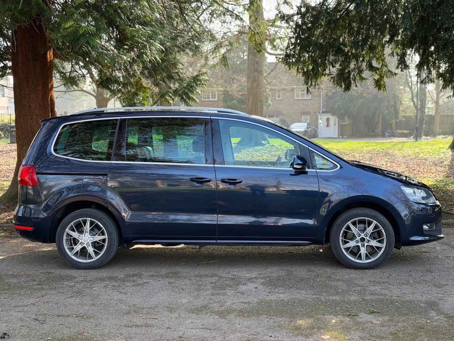 Used Volkswagen Sharan for sale - 77769070: Photo 10