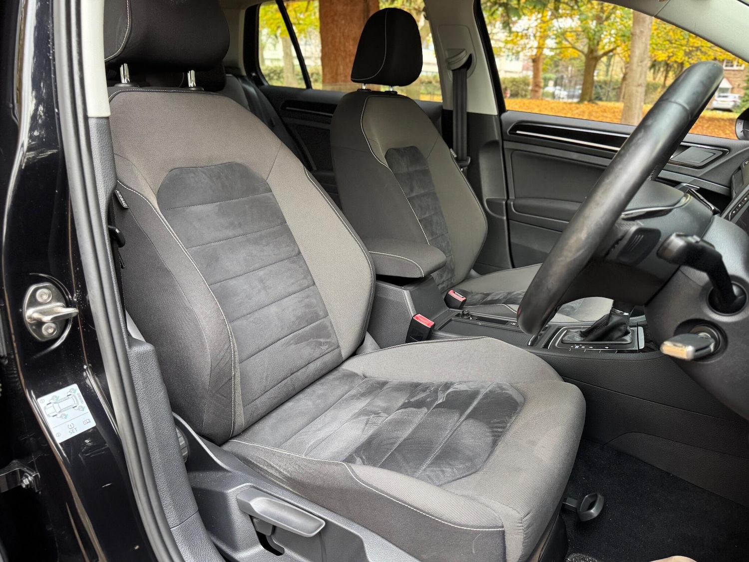 Used Volkswagen Golf for sale - 76511755: Photo 9