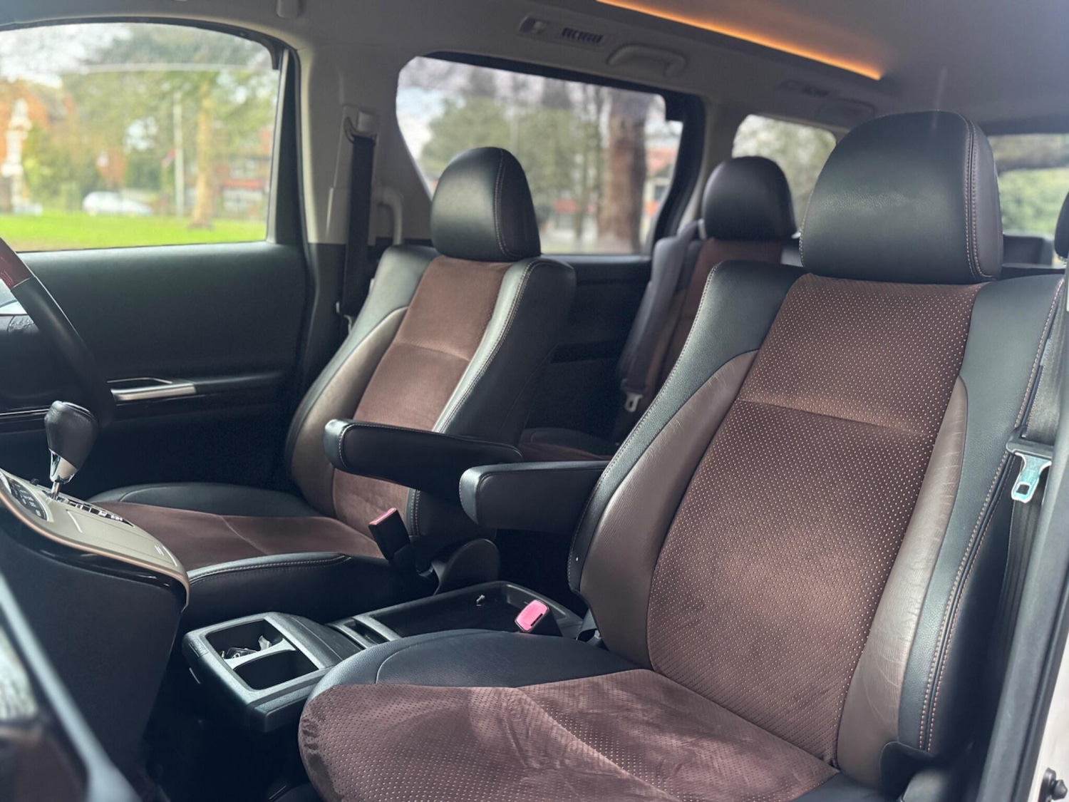 Used Toyota Alphard 2025 for sale - 77291282: Photo 17