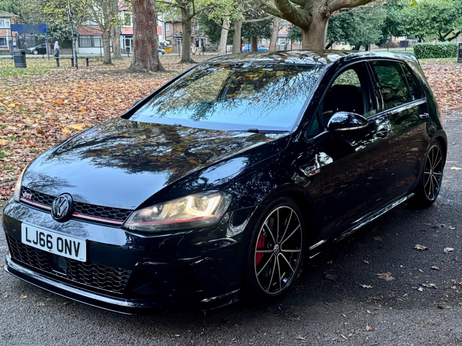 Used Volkswagen Golf for sale - 76597043: Photo 2