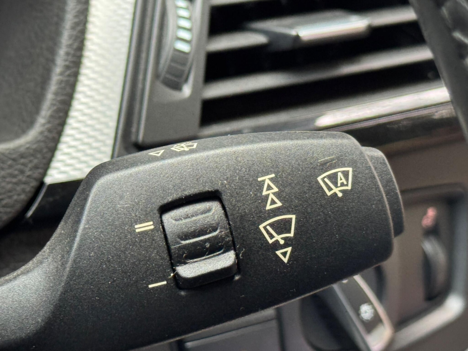 Used BMW 3 Series 2025 for sale - 77291262: Photo 23