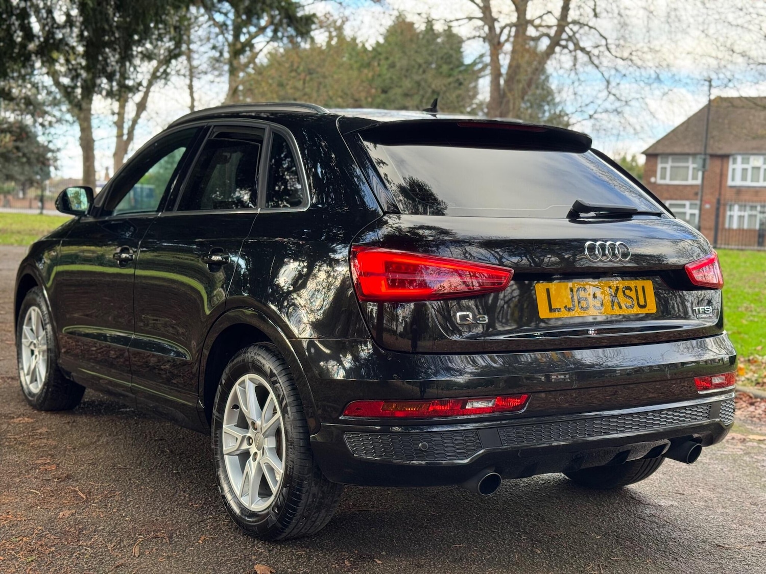 Used Audi Q3 for sale - 76701252: Photo 12