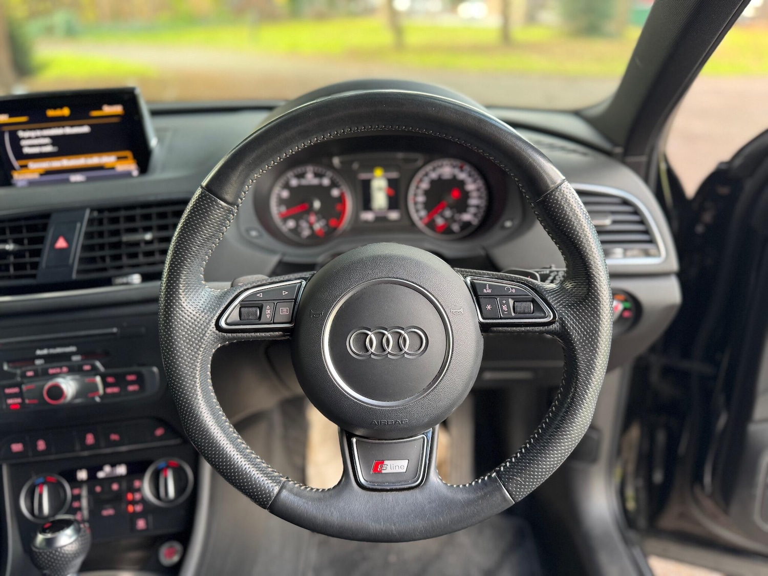 Used Audi Q3 for sale - 76701252: Photo 21