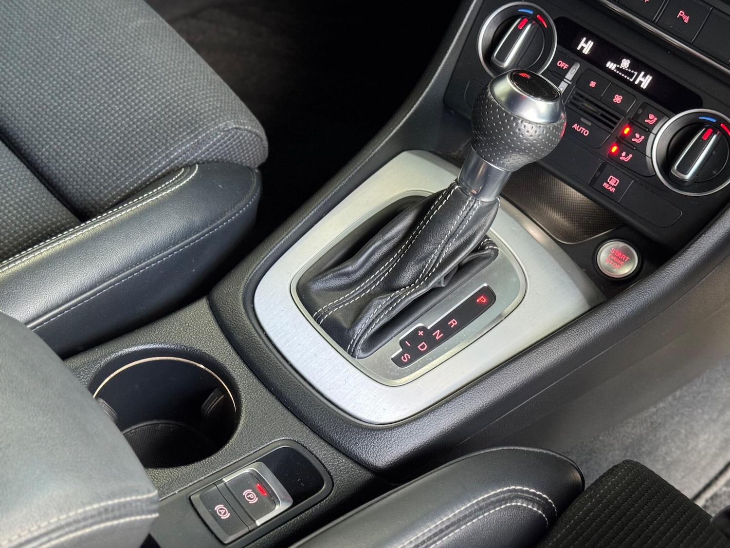 Used Audi Q3 for sale - 76701252: Photo 26