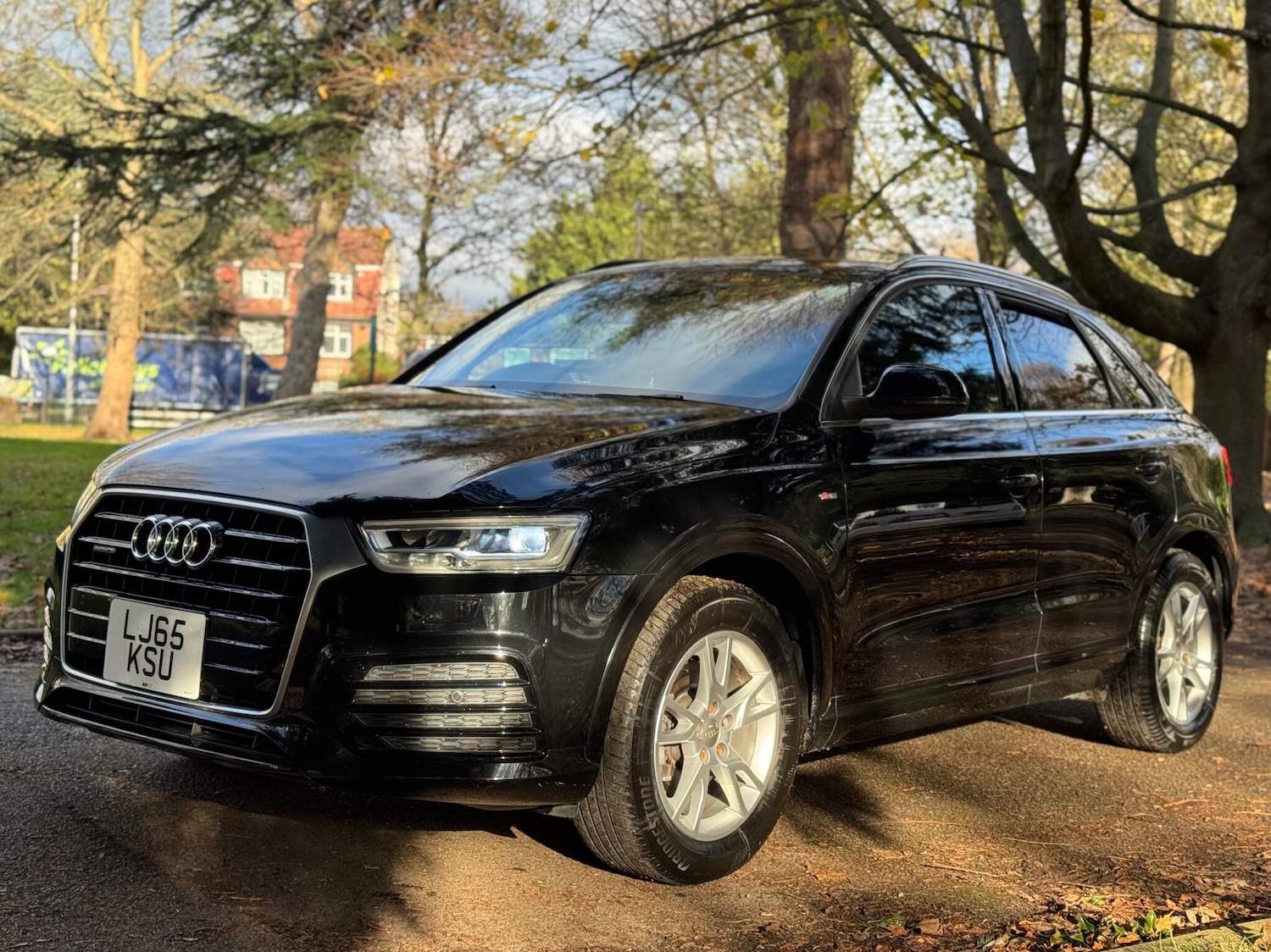 Used Audi Q3 for sale - 76701252: Photo 4