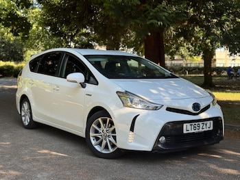 Used Toyota Prius+ 2019 for sale - 75540107: Photo