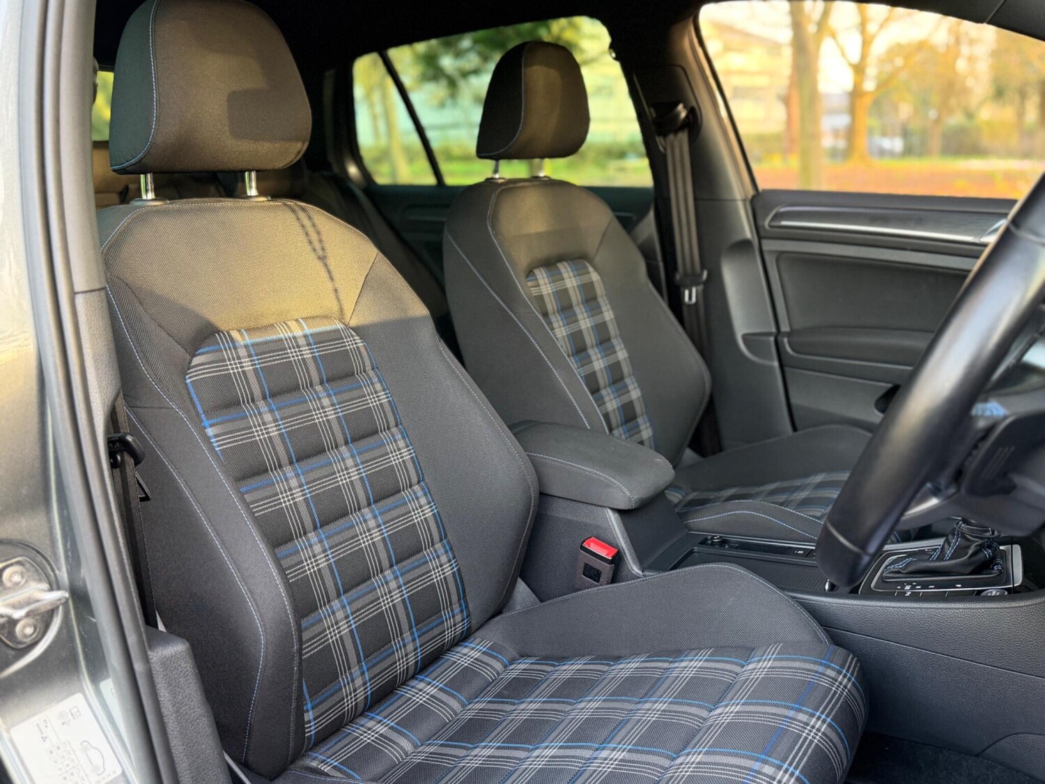 Used Volkswagen Golf for sale - 77684089: Photo 12