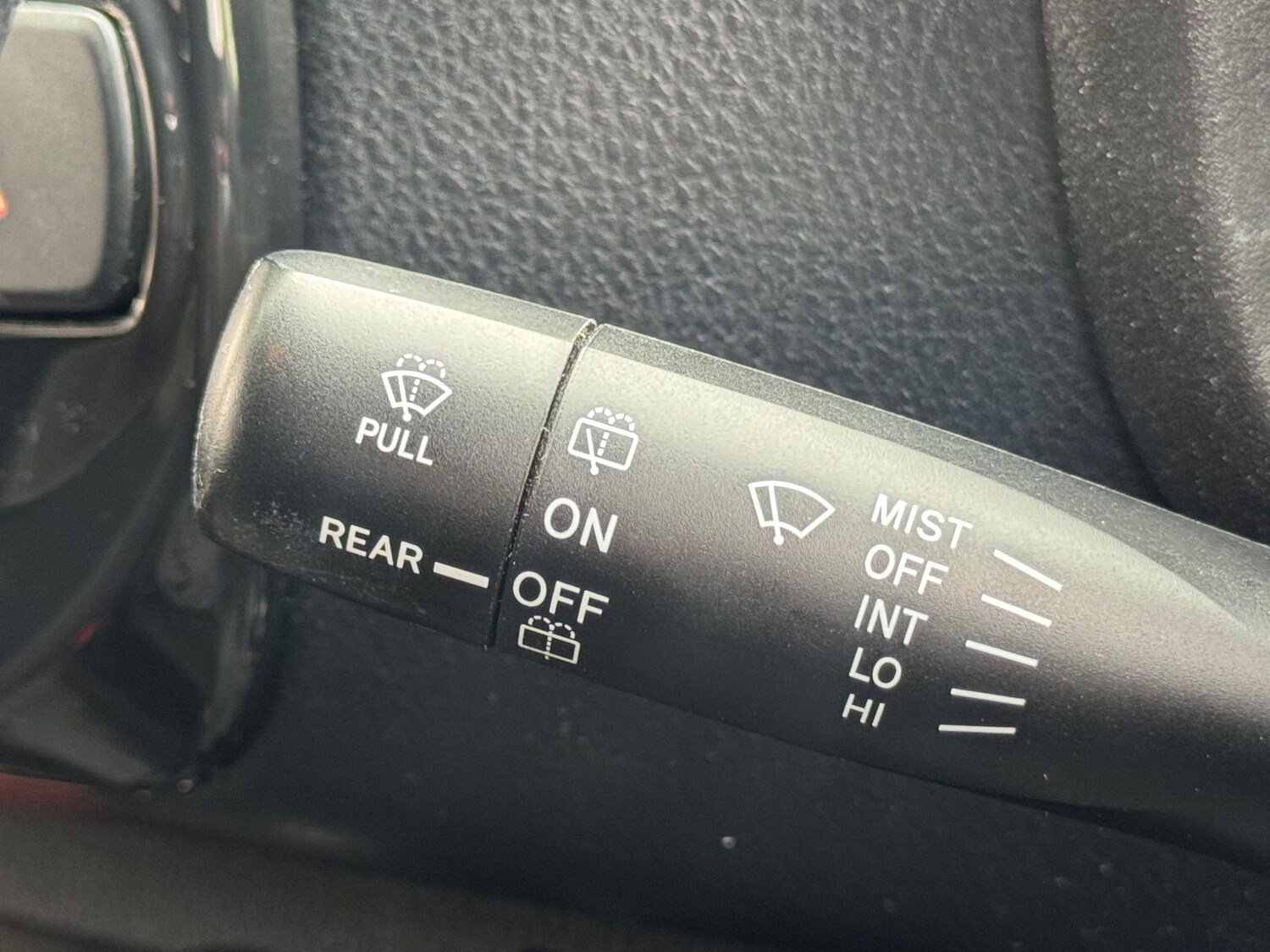 Used Toyota Vitz 2025 for sale - 76270142: Photo 19