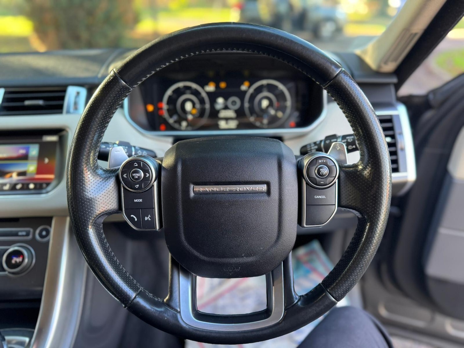 Used Land Rover Range Rover Sport 2017 for sale - 76657319: Photo 30