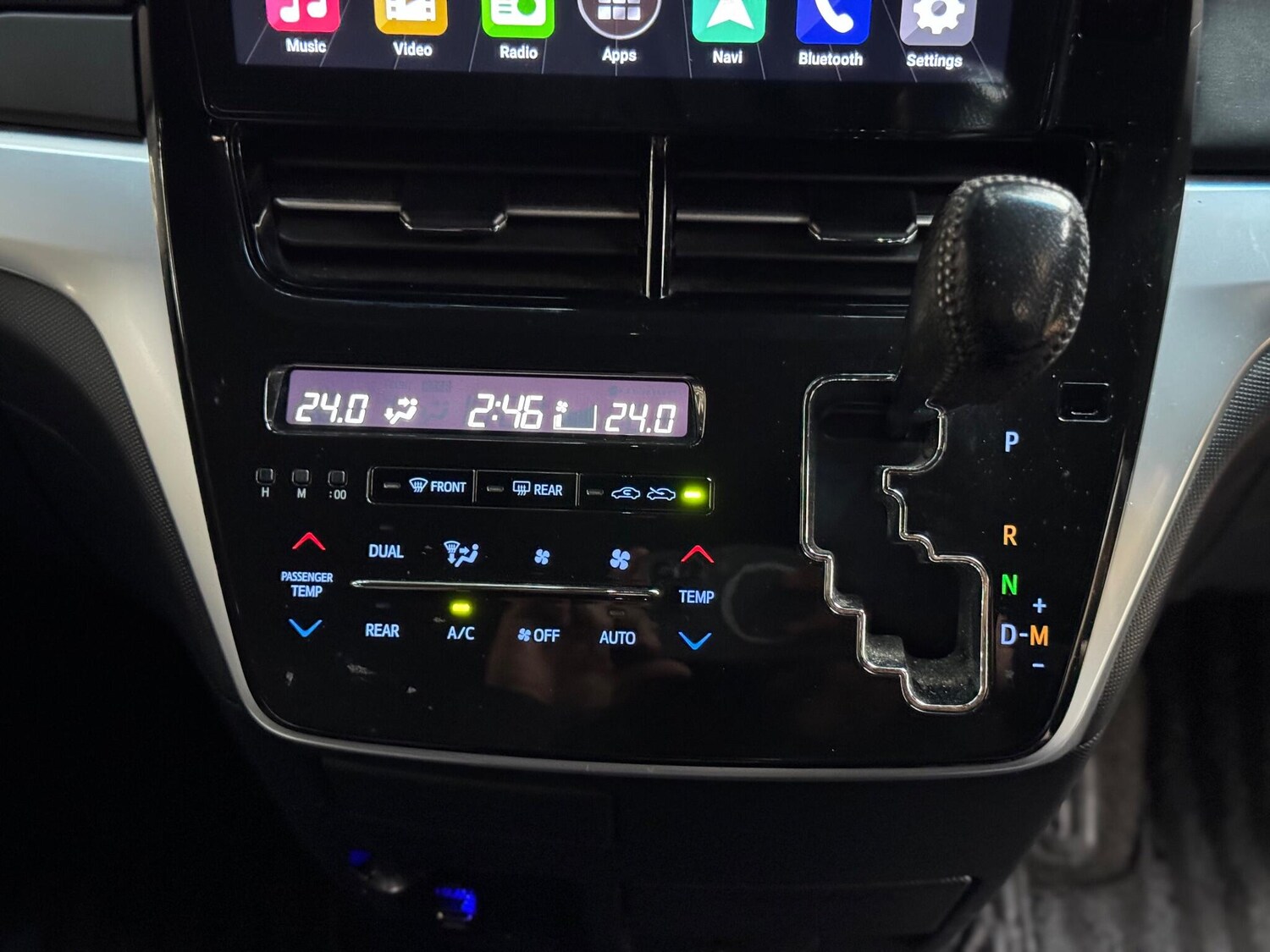 Used Toyota Estima for sale - 76550824: Photo 21