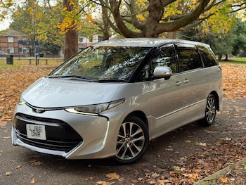 Used Toyota Estima 2016 for sale - 76550824: Photo