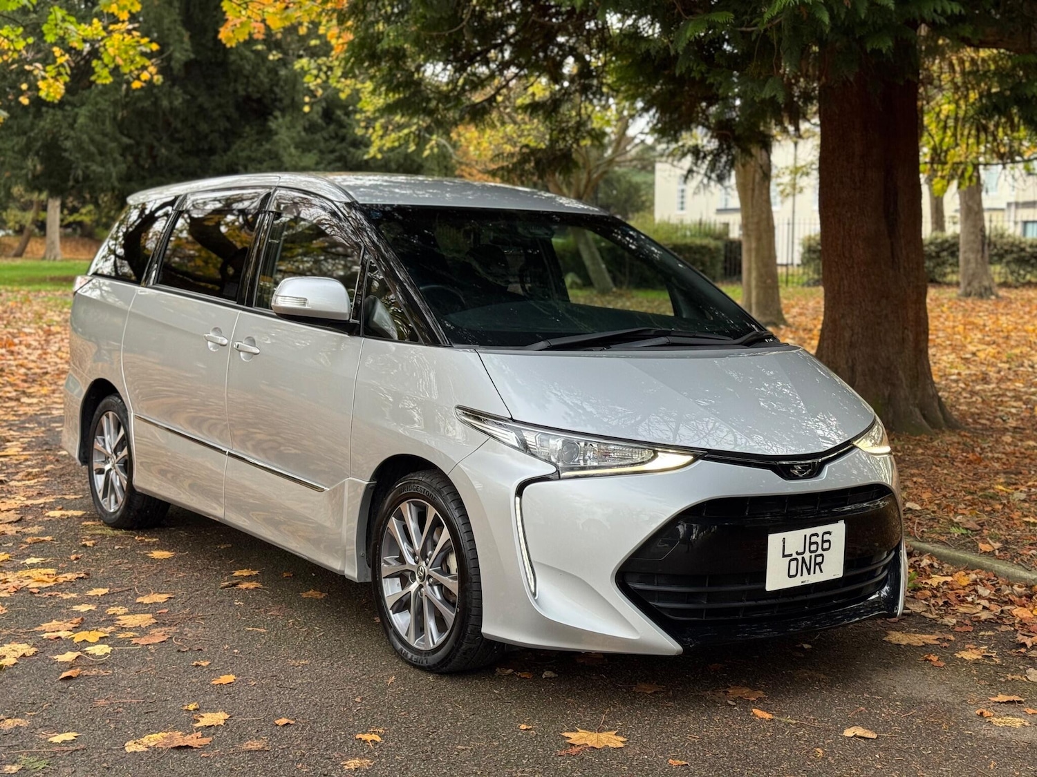 Used Toyota Estima for sale - 76550824: Photo 5