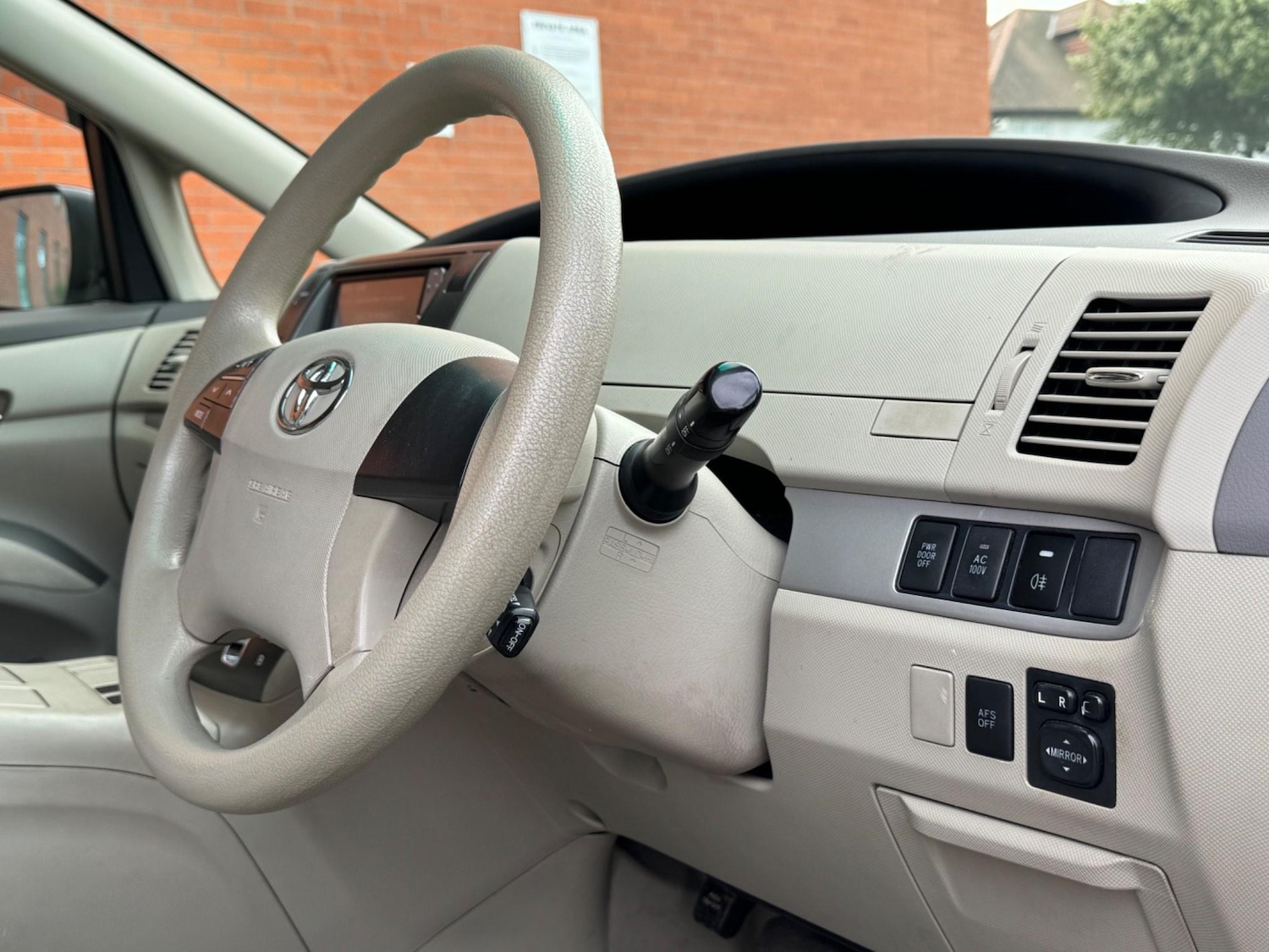 Used Toyota Estima for sale - 76476688: Photo 12