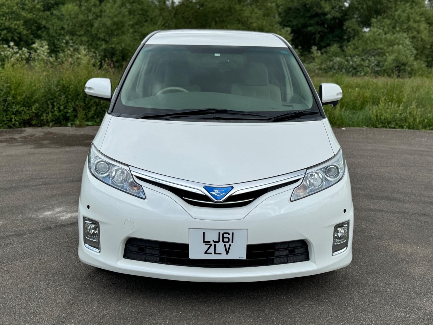 Used Toyota Estima for sale - 76476688: Photo 2