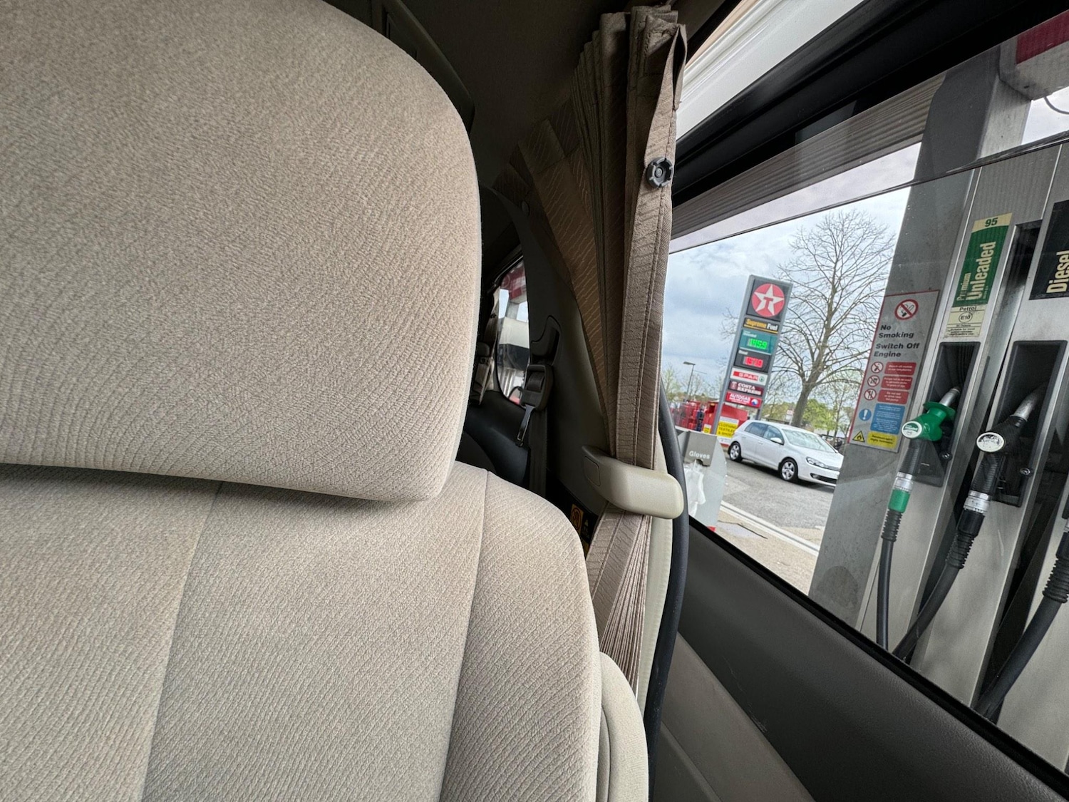 Used Toyota Estima for sale - 76476688: Photo 20