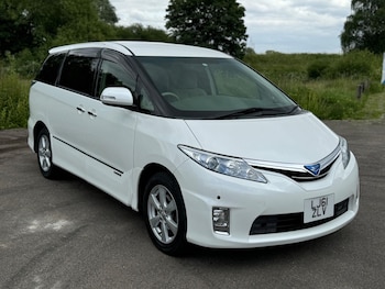 Used Toyota Estima 2011 for sale - 76476688: Photo