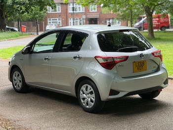 Used Toyota Vitz 2018 for sale - 78796890: Photo