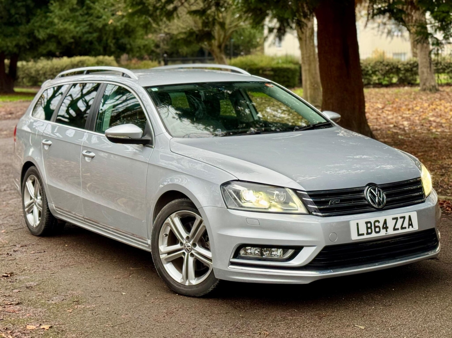 Used Volkswagen Passat for sale - 76965612: Photo 1