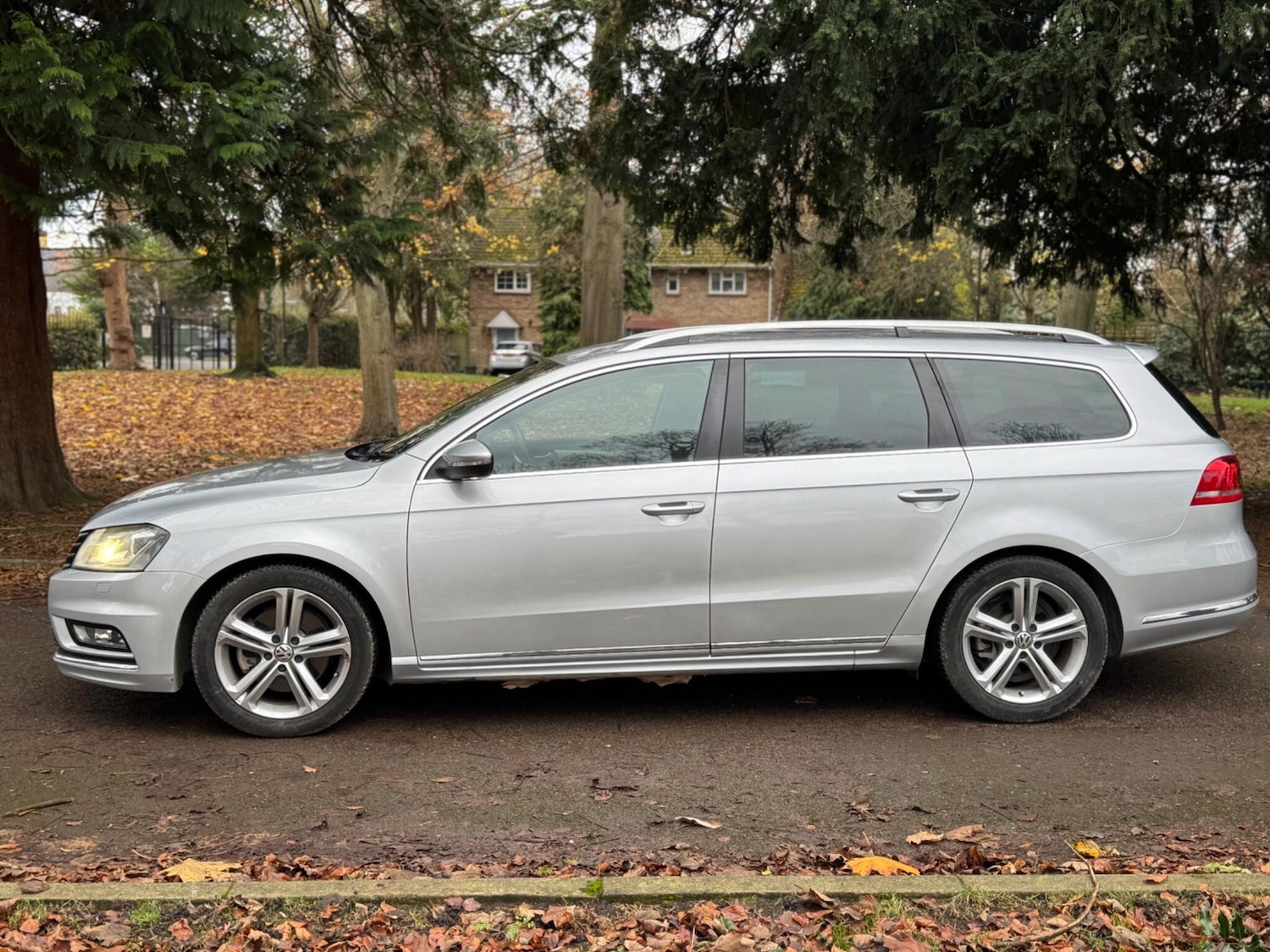 Used Volkswagen Passat for sale - 76965612: Photo 8