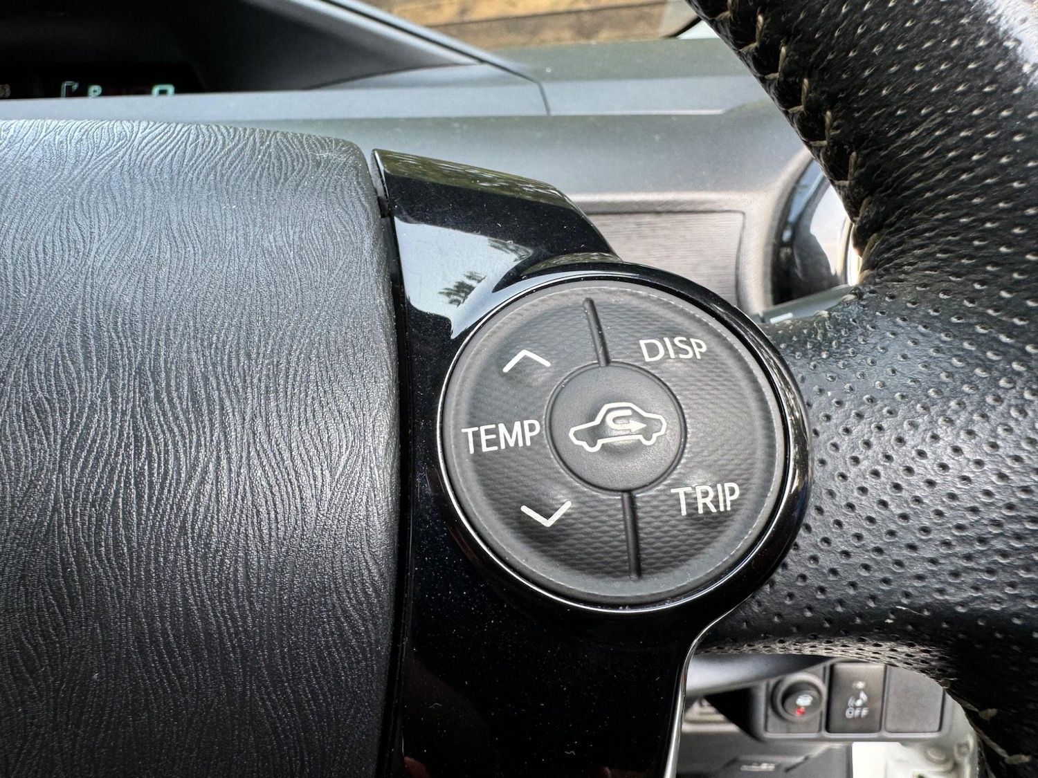 Used Toyota Aqua for sale - 76549685: Photo 17