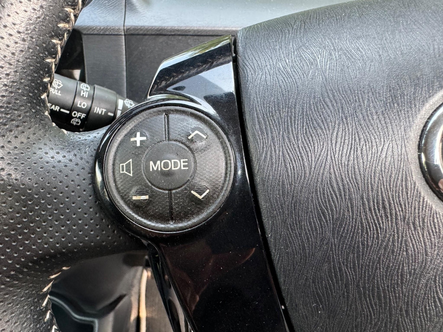 Used Toyota Aqua for sale - 76549685: Photo 18