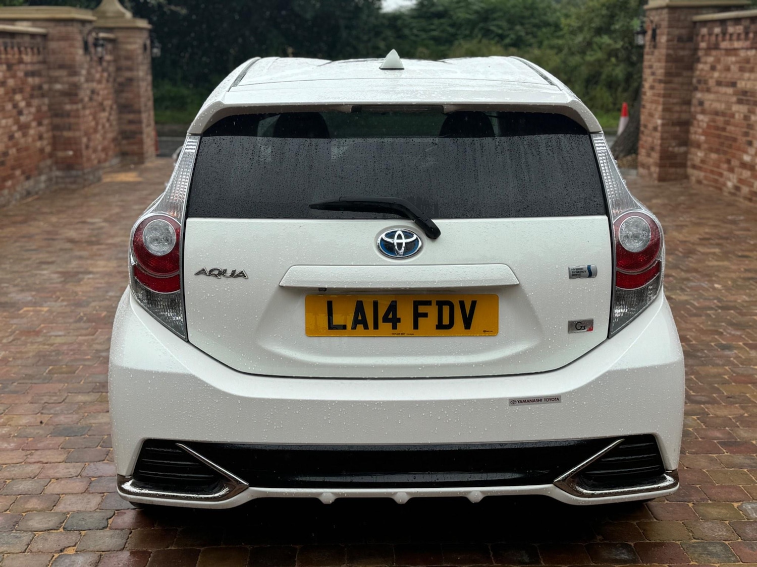 Used Toyota Aqua for sale - 76549685: Photo 6