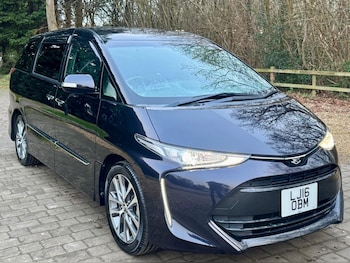 Used Toyota Estima 2017 for sale - 76549353: Photo