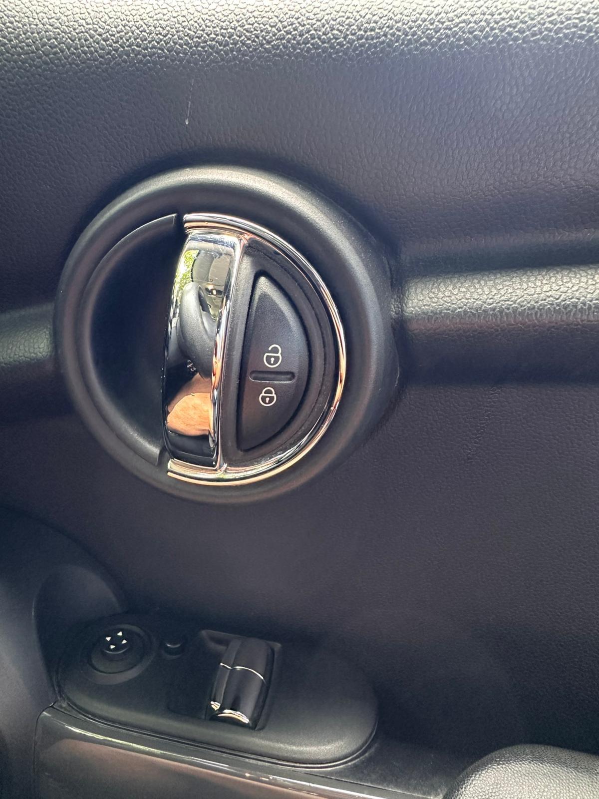 Used MINI Hatch 2014 for sale - 76513504: Photo 17