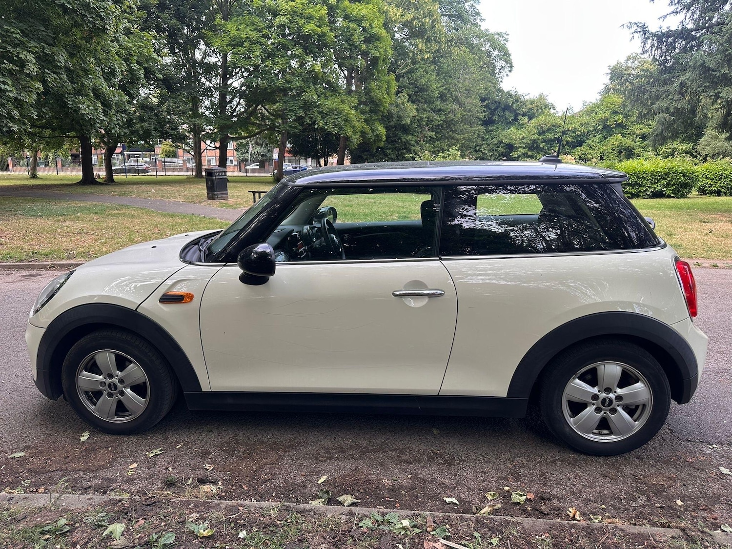 Used MINI Hatch 2014 for sale - 76513504: Photo 8