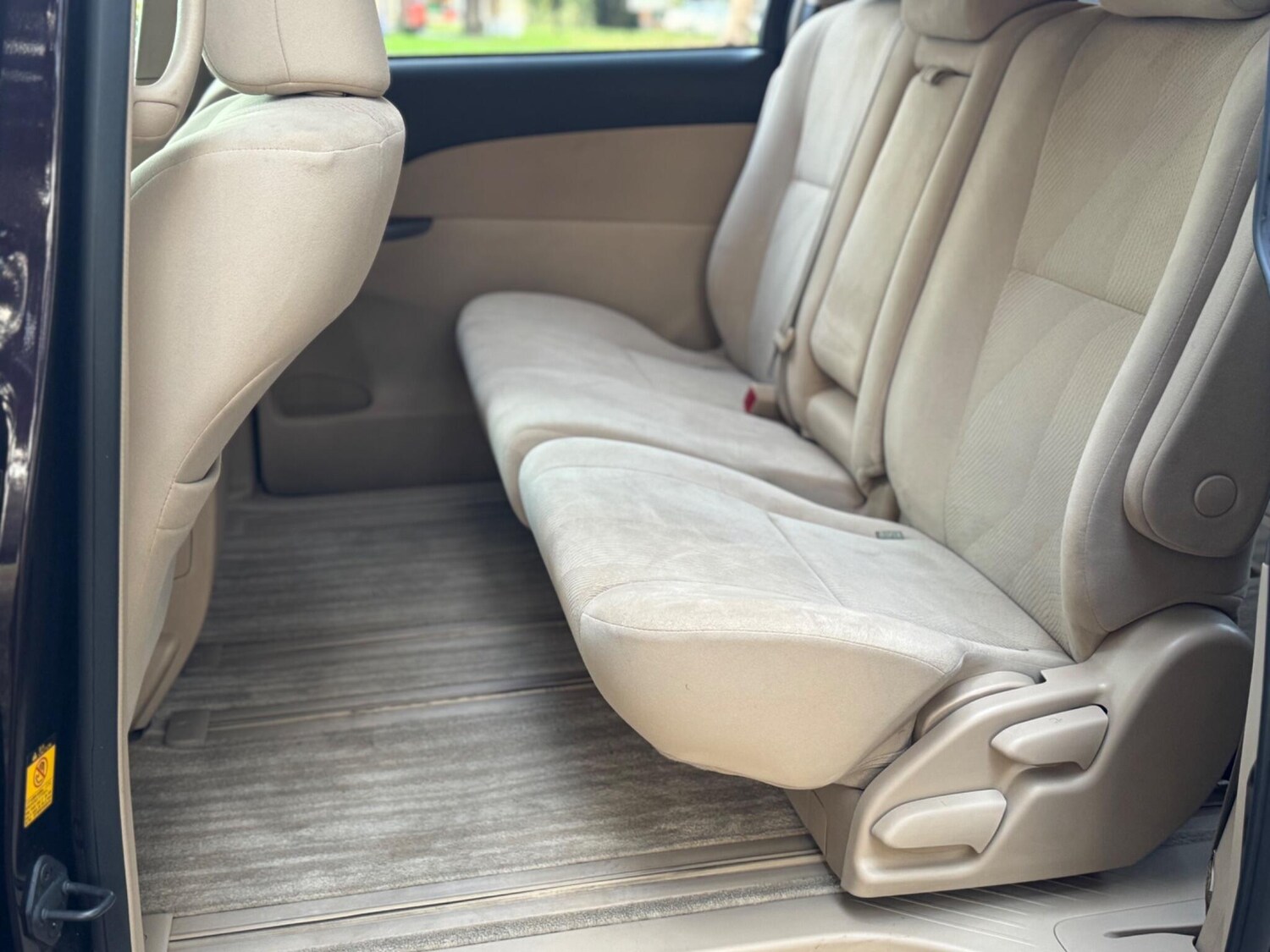 Used Toyota Estima for sale - 76702081: Photo 17