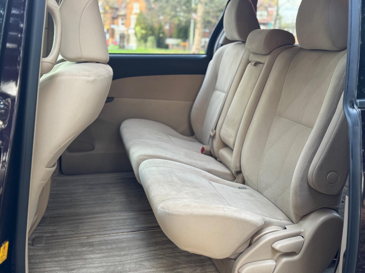 Used Toyota Estima for sale - 76702081: Photo 18