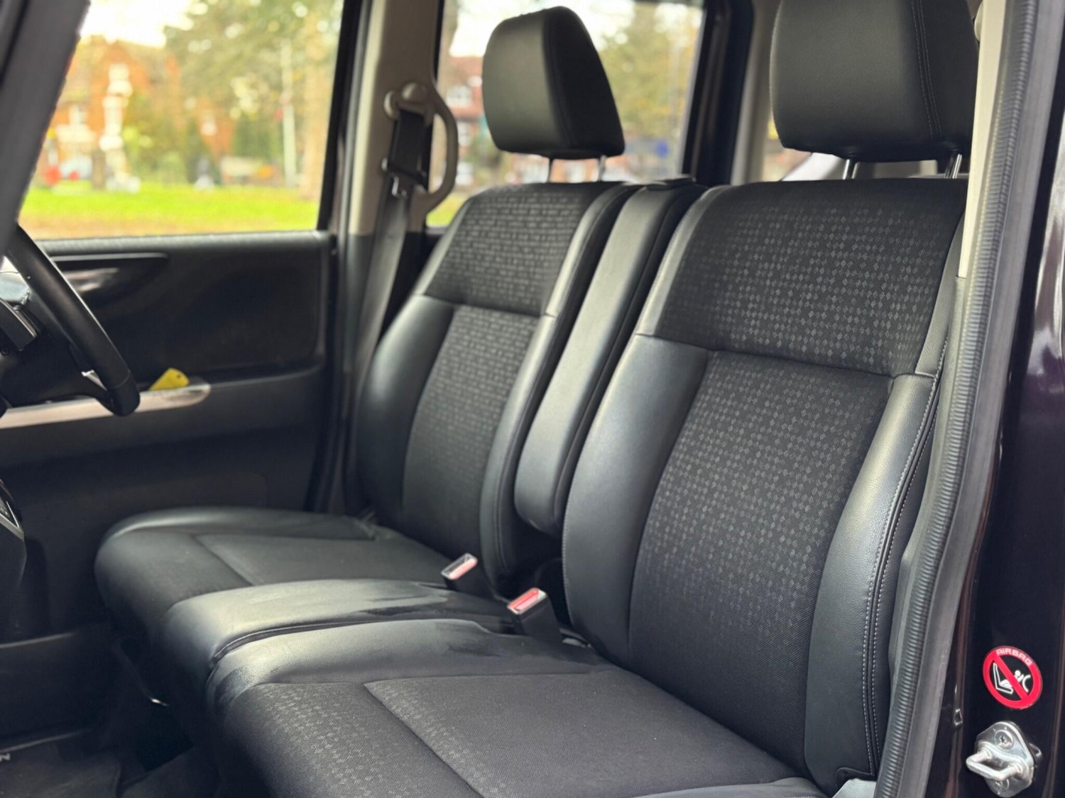 Used Honda N-Box 2025 for sale - 76850172: Photo 13