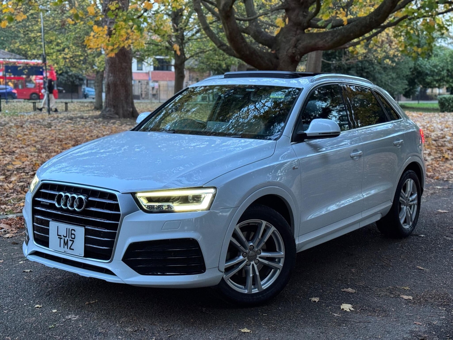 Used Audi Q3 for sale - 76513464: Photo 1