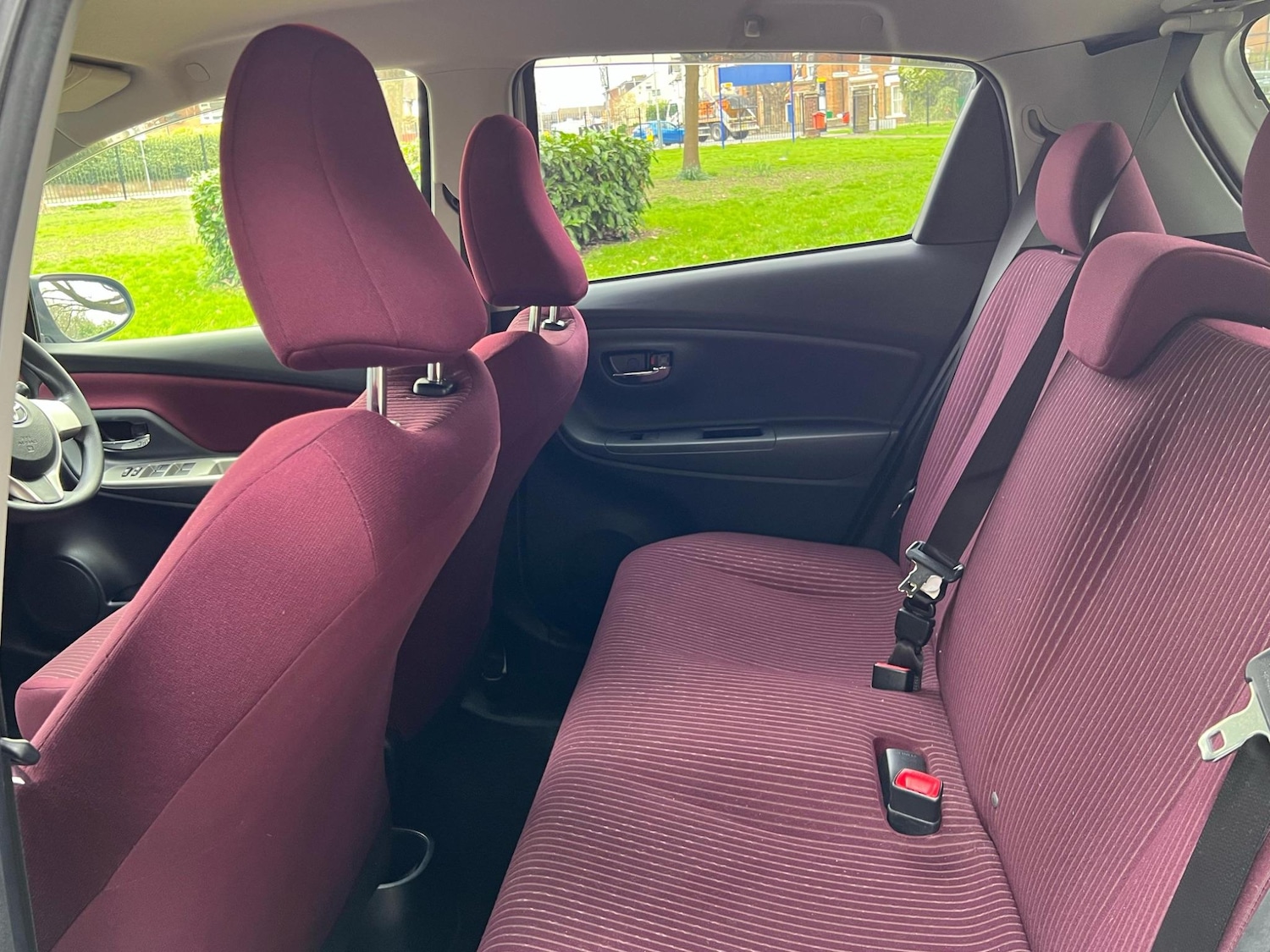 Used Toyota Vitz 2025 for sale - 76099250: Photo 16