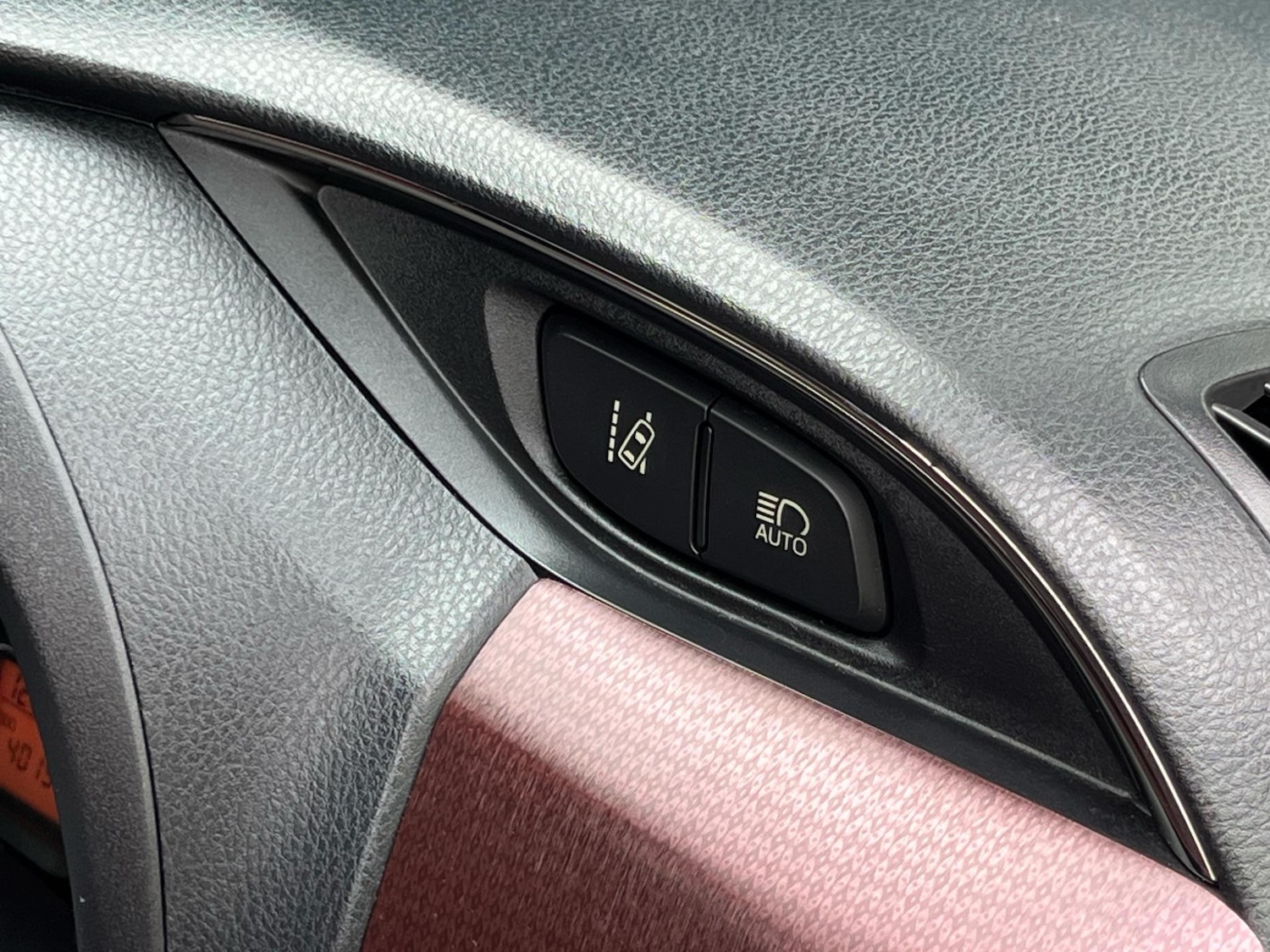 Used Toyota Vitz 2025 for sale - 76099250: Photo 22