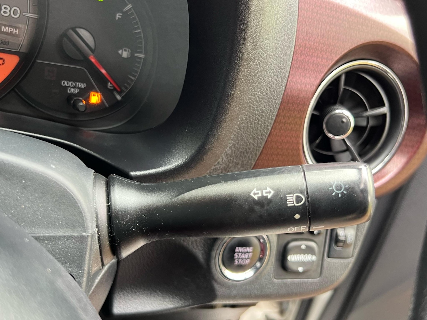 Used Toyota Vitz 2025 for sale - 76099250: Photo 23