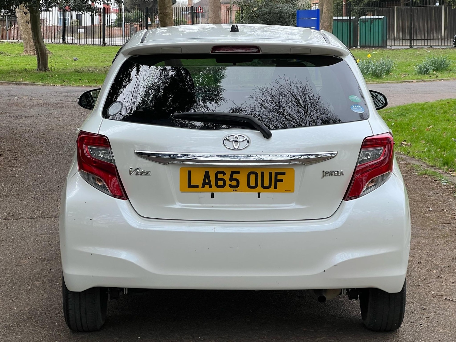 Used Toyota Vitz 2025 for sale - 76099250: Photo 5