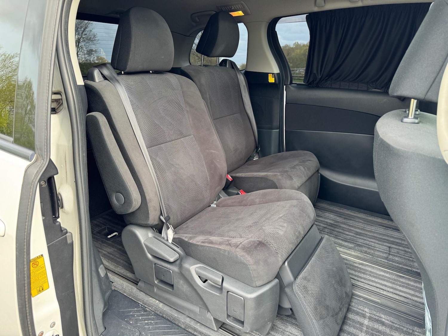 Used Toyota Estima for sale - 76476690: Photo 13