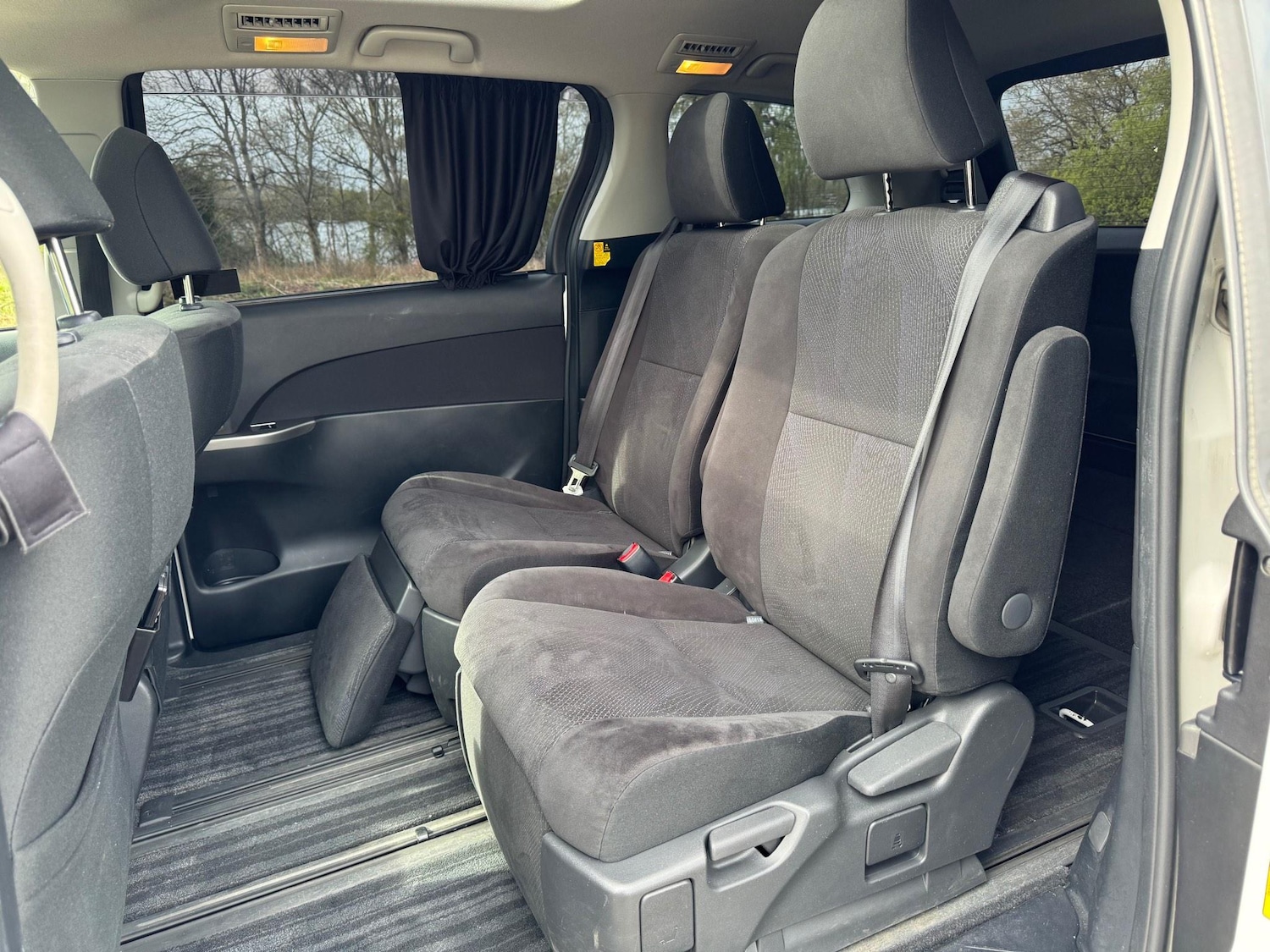 Used Toyota Estima for sale - 76476690: Photo 14