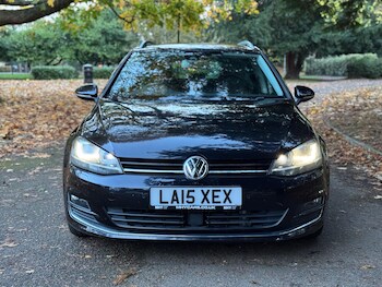 Used Volkswagen Golf 2015 for sale - 76513021: Photo