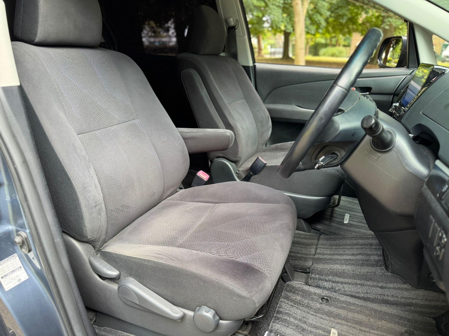 Used Toyota Estima for sale - 76476696: Photo 10