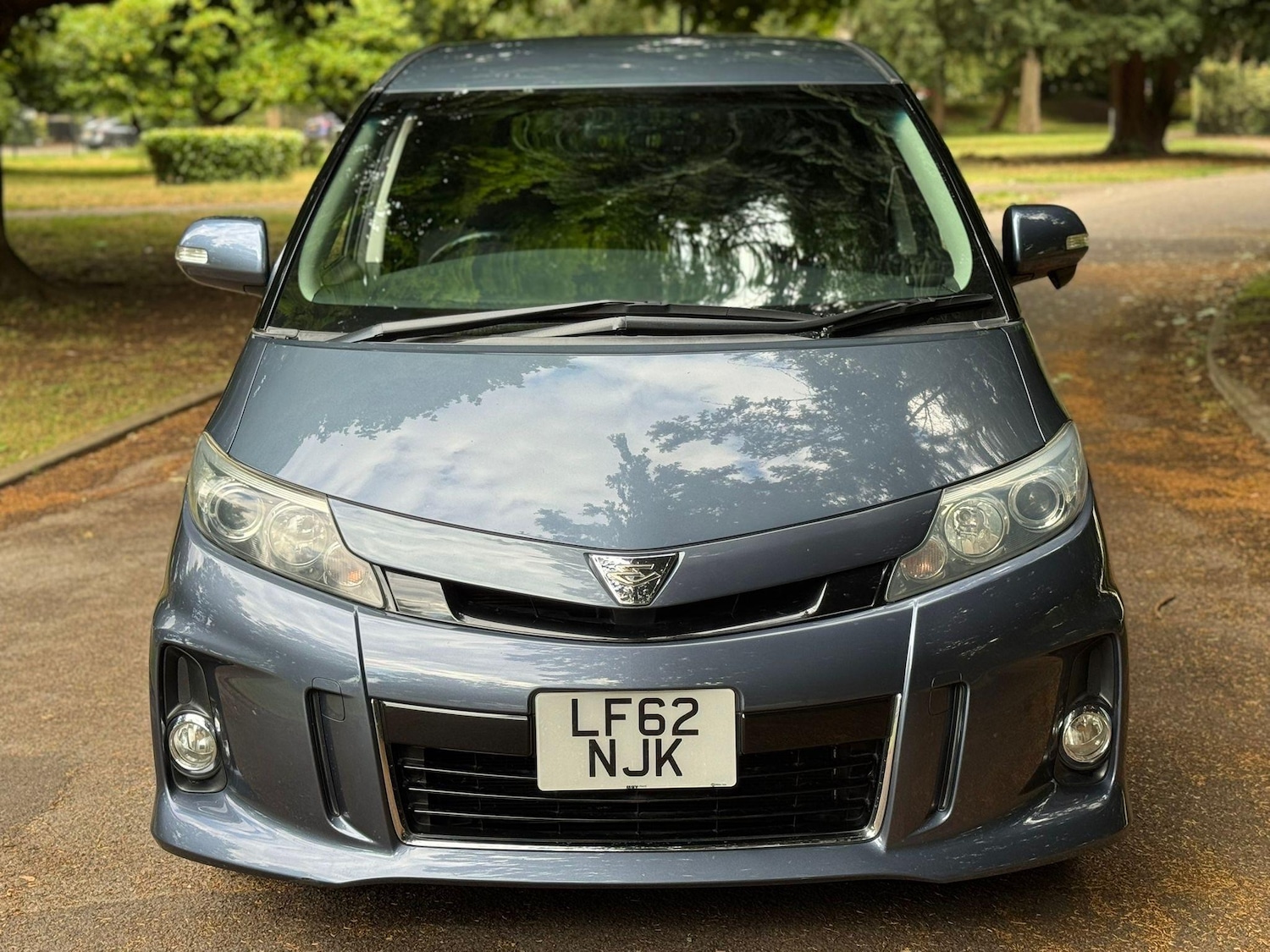 Used Toyota Estima for sale - 76476696: Photo 2