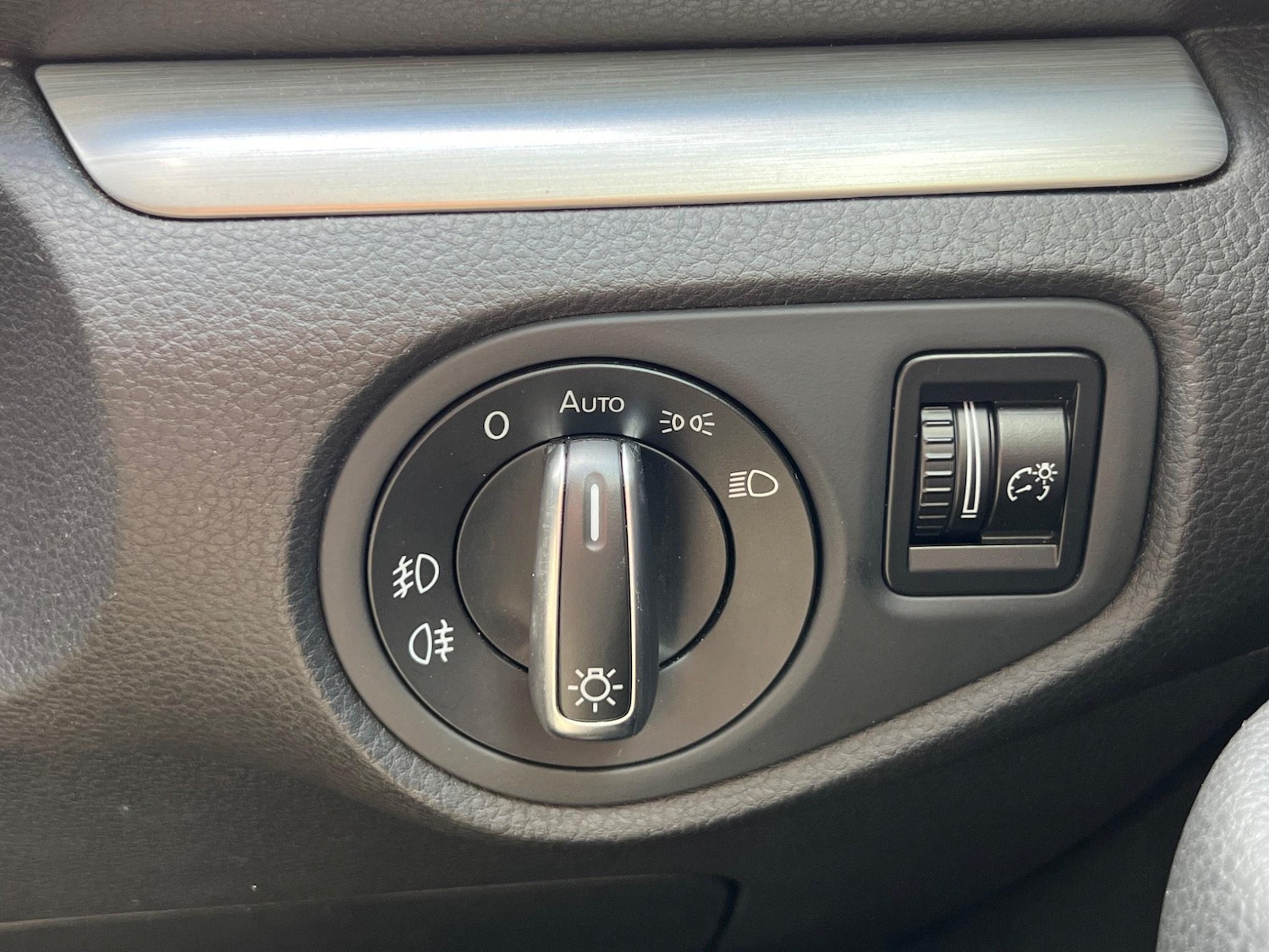 Used Volkswagen Sharan for sale - 76550030: Photo 35