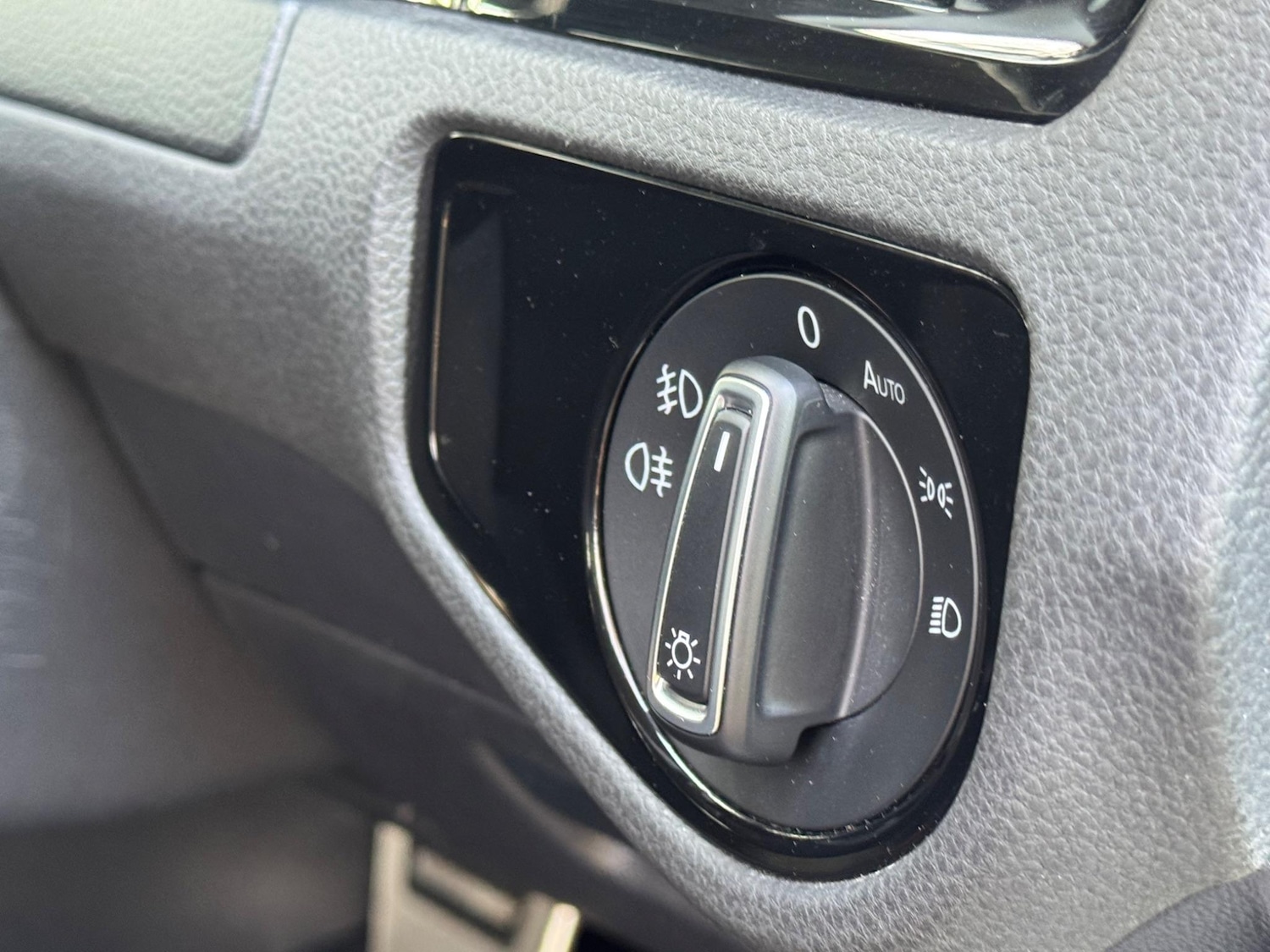 Used Volkswagen Golf for sale - 76476676: Photo 16