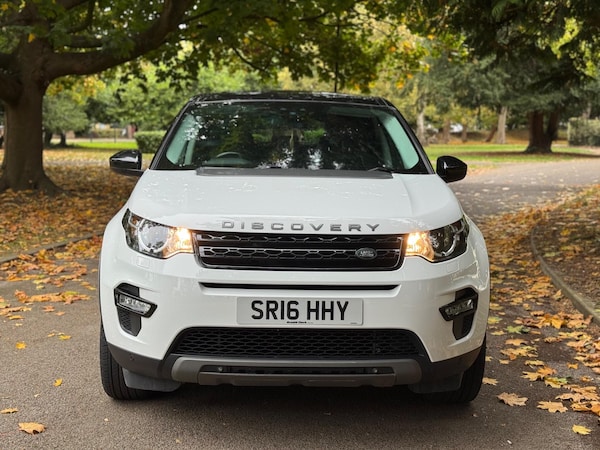 Used Land Rover Discovery Sport 2016 for sale - 76269894: Photo 3