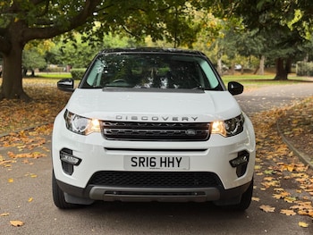 Used Land Rover Discovery Sport 2016 for sale - 76269894: Photo 3
