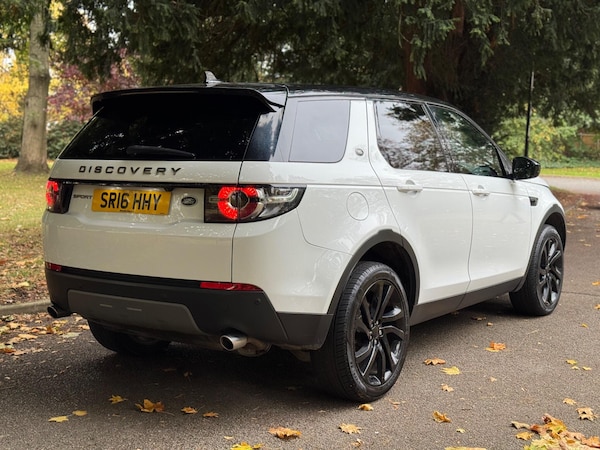 Used Land Rover Discovery Sport 2016 for sale - 76269894: Photo 4