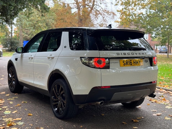 Used Land Rover Discovery Sport 2016 for sale - 76269894: Photo 9