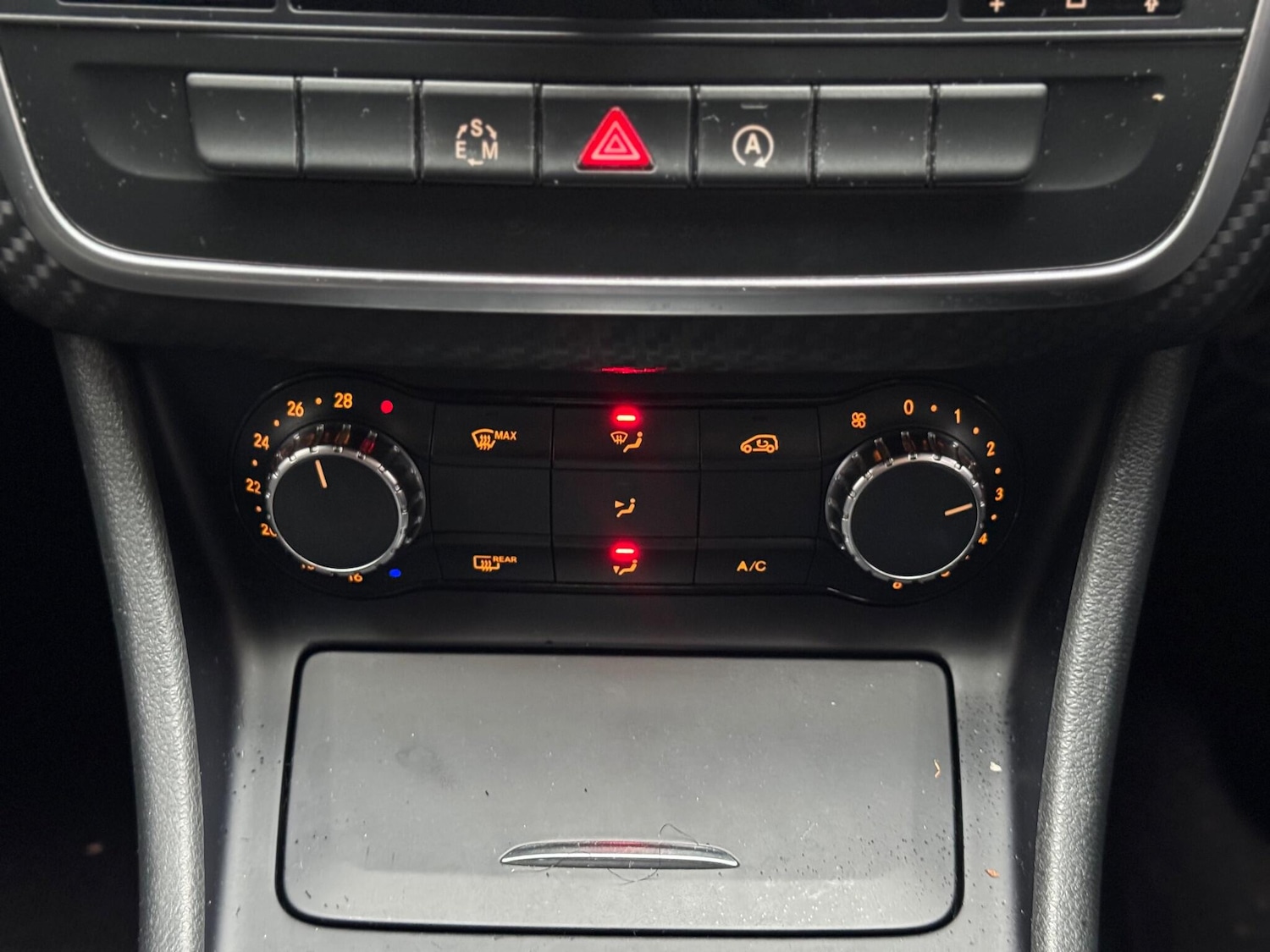 Used Mercedes-Benz A-Class 2015 for sale - 77120341: Photo 18